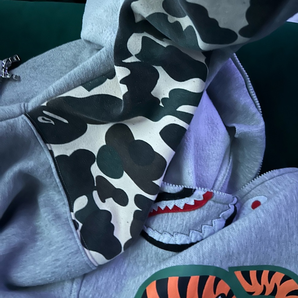 Men's Gray Camouflage Hoodie